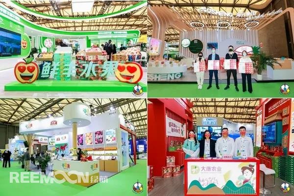 11月16日，是首屆上海國(guó)際水果展的第二日，展會(huì)現(xiàn)場(chǎng)依然熱鬧非凡。本次展會(huì)以“世界水果，中國(guó)市場(chǎng)”為主題，企望匯聚全球優(yōu)質(zhì)水果資源，打造亞太專(zhuān)業(yè)水果展，促進(jìn)水果產(chǎn)業(yè)發(fā)展與變革。本次展會(huì)普通觀眾的數(shù)量不如疫情之前的展會(huì)，但專(zhuān)業(yè)觀眾的比例較高。“展會(huì)首日我們的展位很繁忙，除了對(duì)產(chǎn)品感興趣前來(lái)詢(xún)問(wèn)的觀眾外，還
